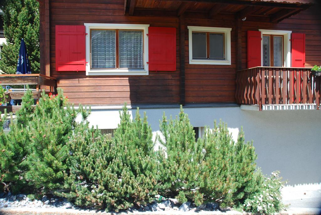 Ferienwohnung Allalinblick Saas Fee Szoba fotó